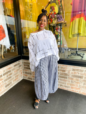 Lola, Team Essential Elements Chicago styled in SS21 Ralston