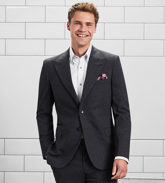 What pants should I wear with a gray blazer? - Quora