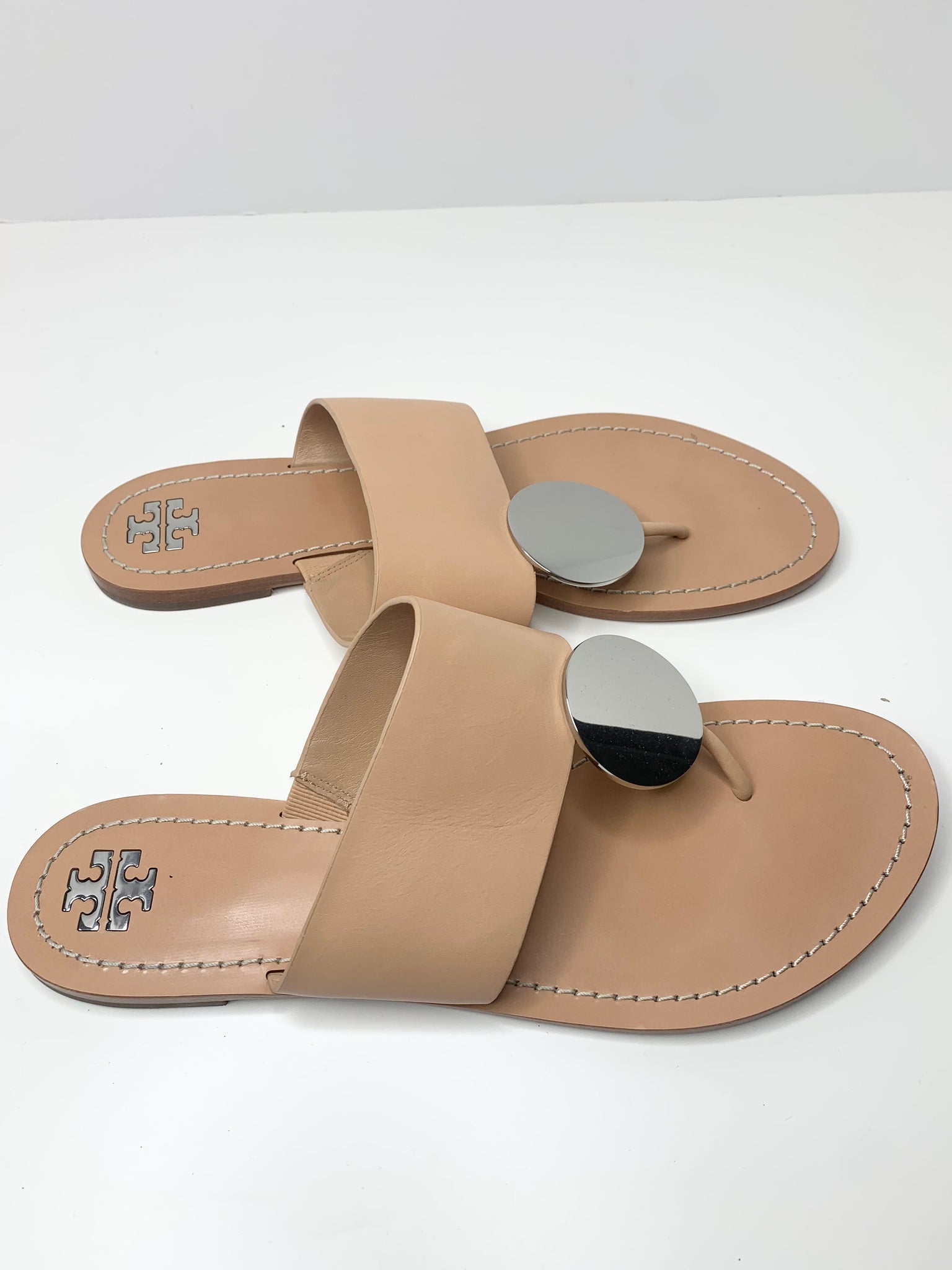 Tory Burch Patos Disk Sandal, Nude Size  – MoMosCloset