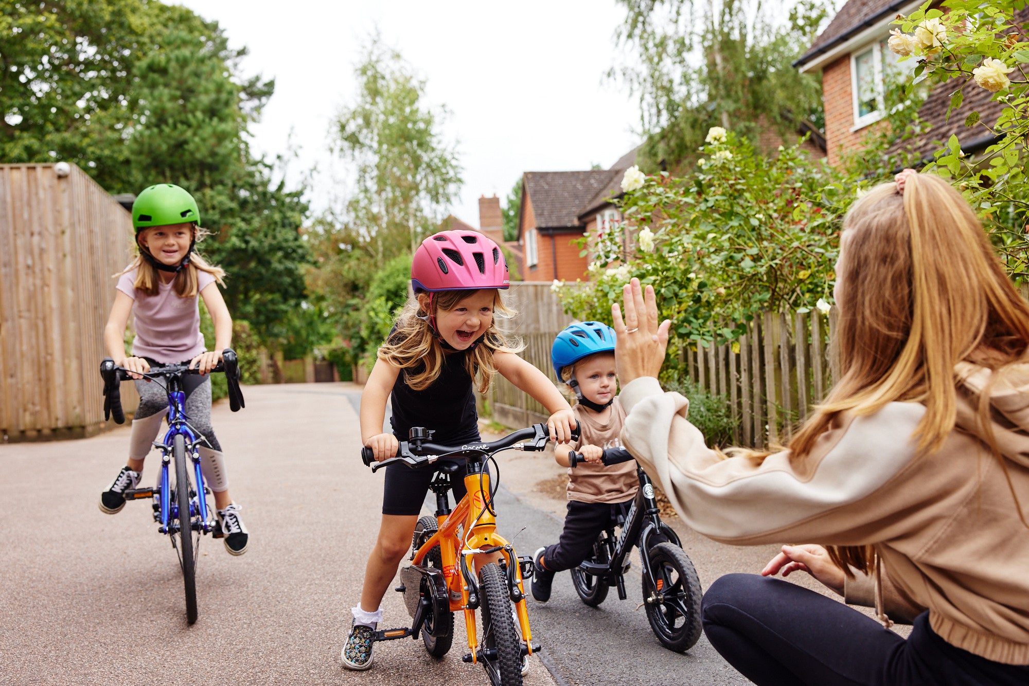 family cycling - bike club