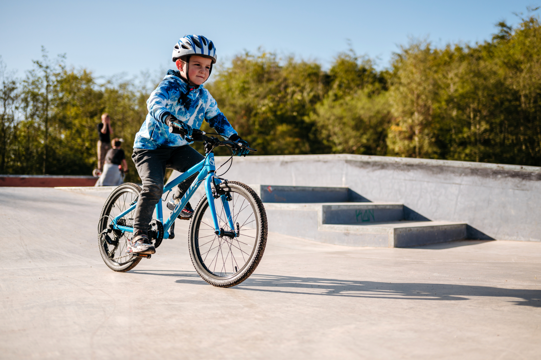child riding a Forme Bamford - bike club