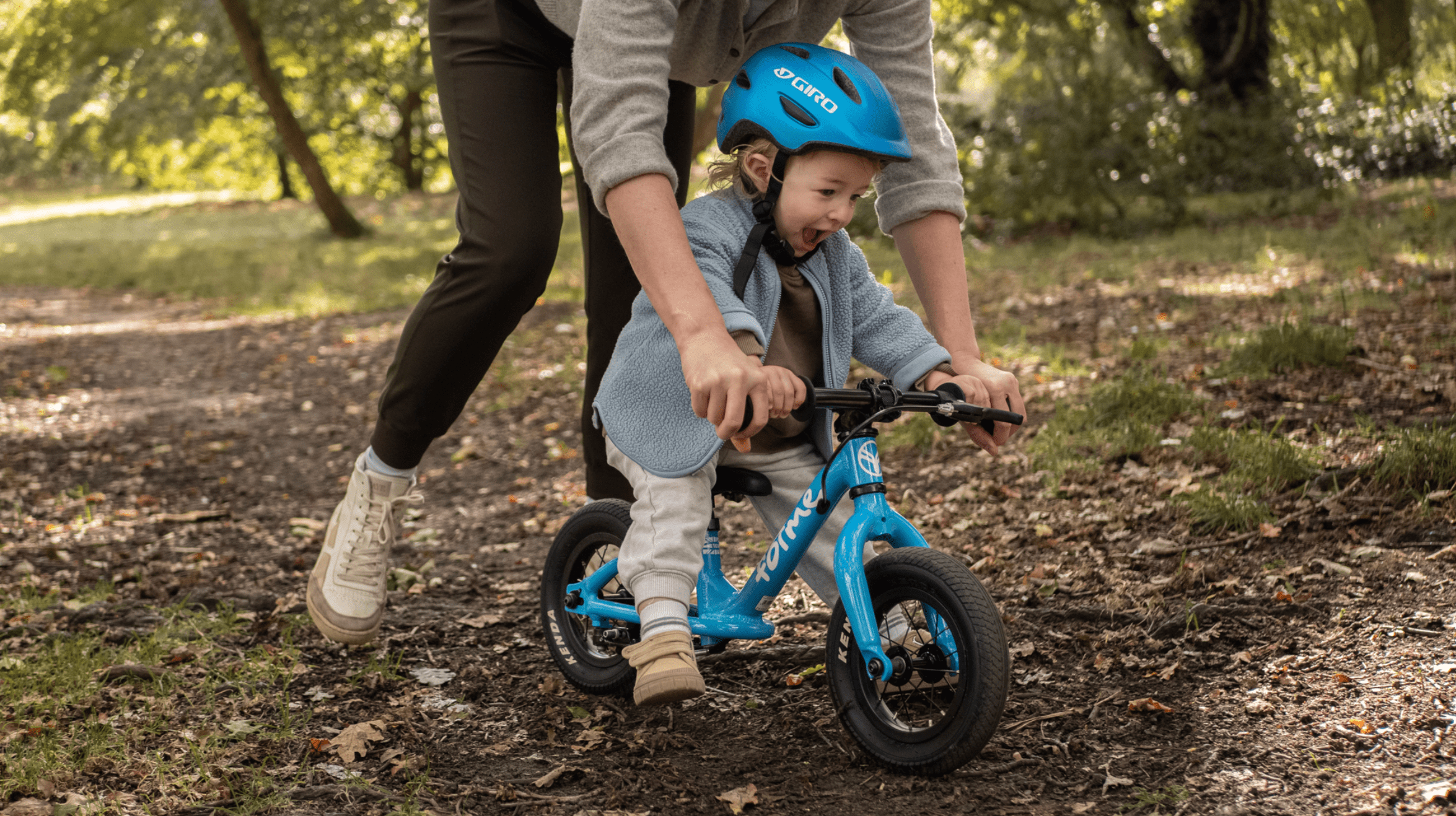 Child riding a forme litton 10 balance bike - Bike Club