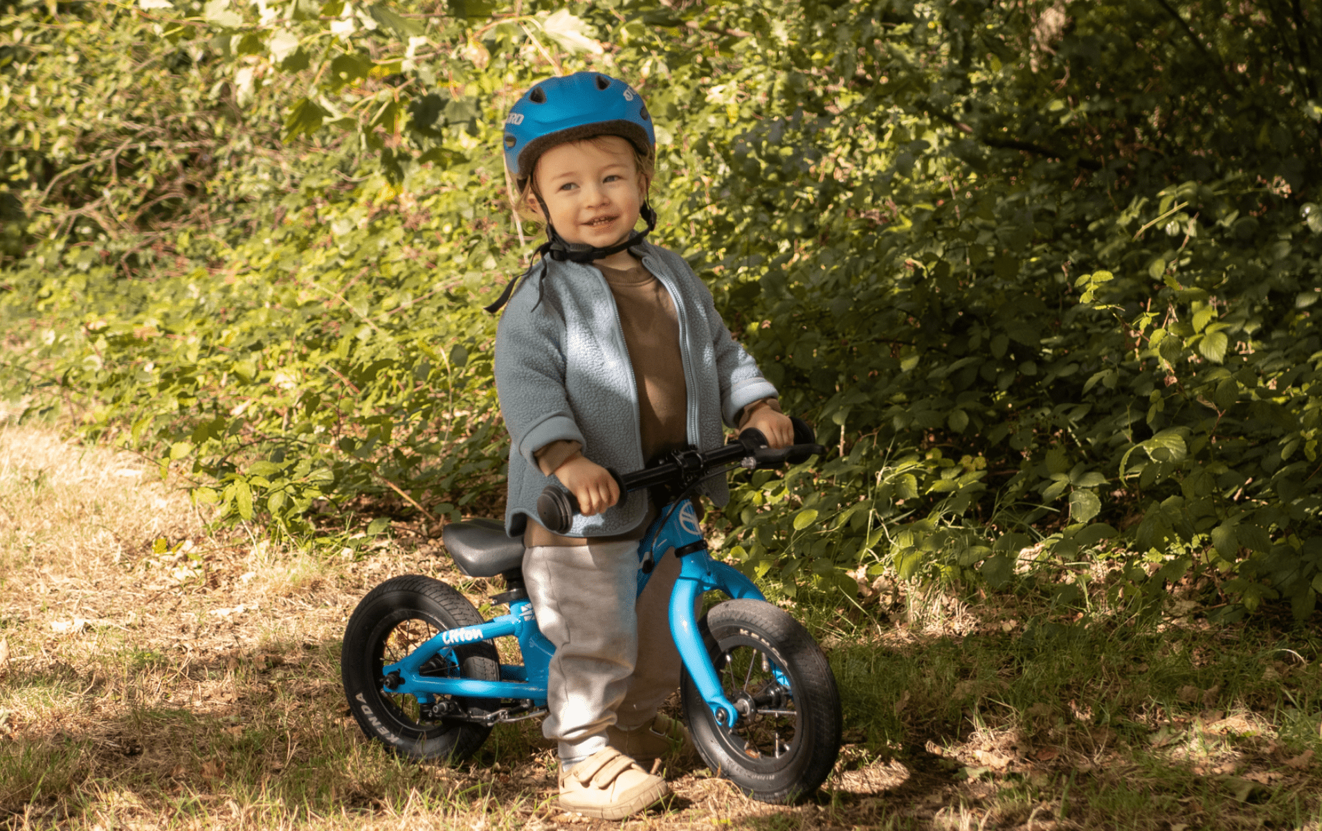 Child with a Forme Litton balance bike