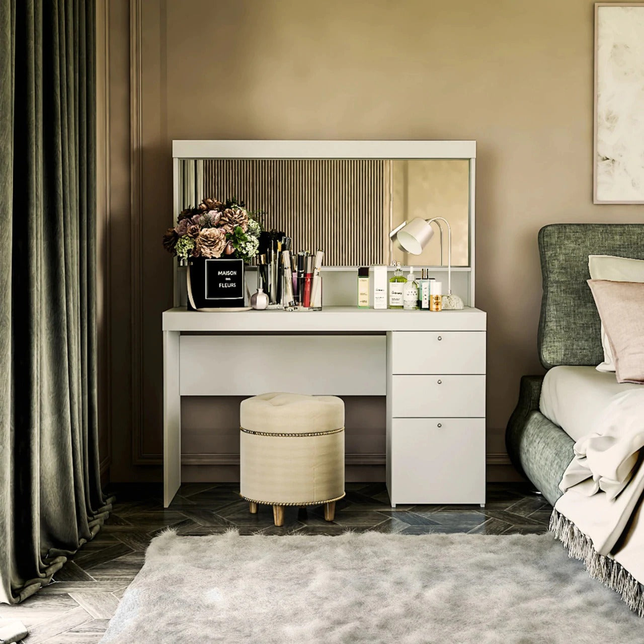 Dressing Table Ideas for Bedrooms of All Sizes