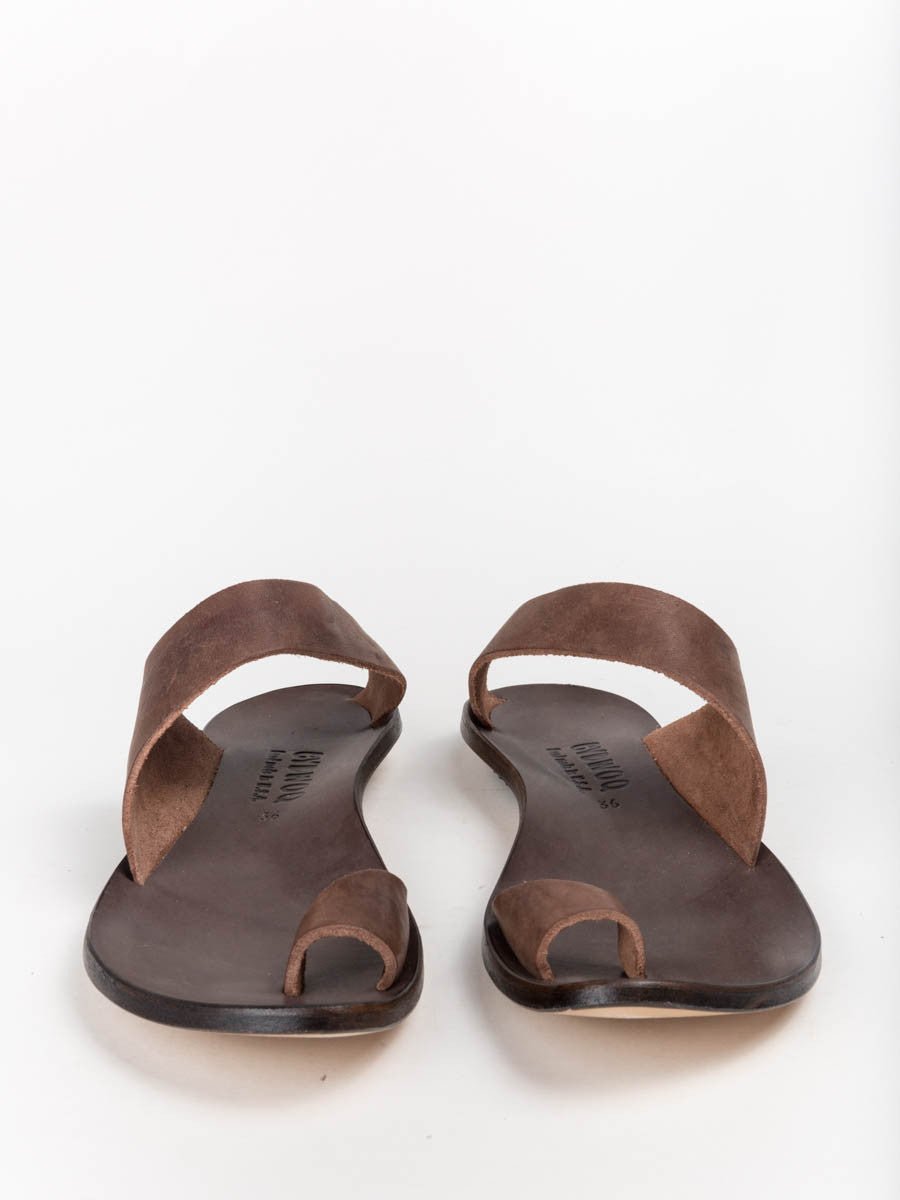 Cydwoq Thong Sandal in Dark Brown Leather – scarpa