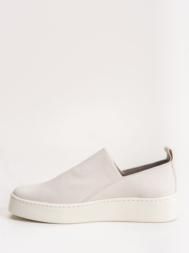 vince saxon sneaker