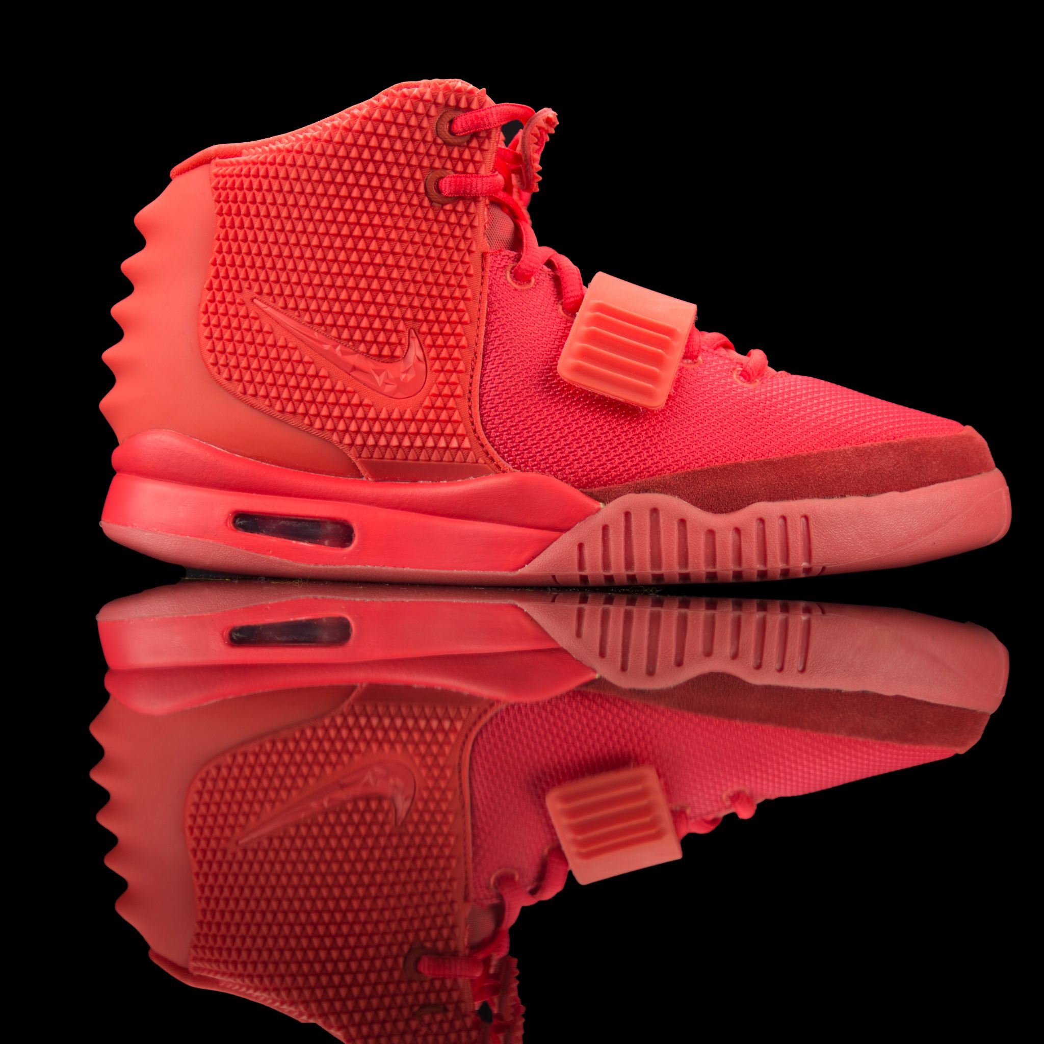 yeezy 2 red october pictures