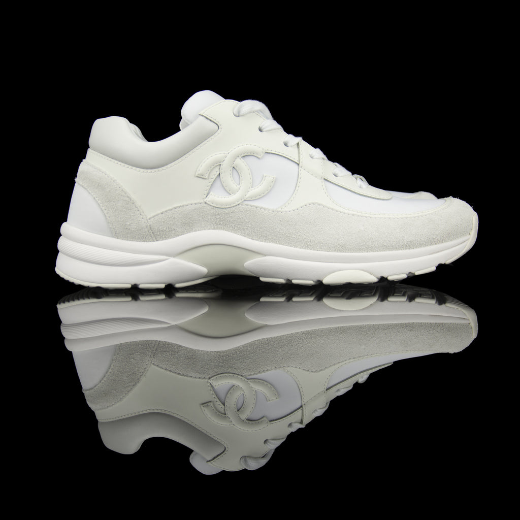 Chanel White/Silver Leather and Rubber CC Cap Toe Lace Up Sneakers Silvery  Metallic ref.332190 - Joli Closet