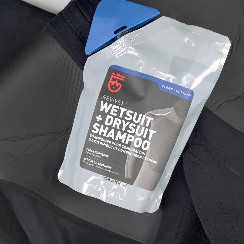 https://cdn.shopify.com/s/files/1/0096/6118/6084/products/gear-aid-revivex-wetsuit-shampoo-2_1600x.jpg?v=1568751249