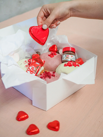 valentines day doughnut box