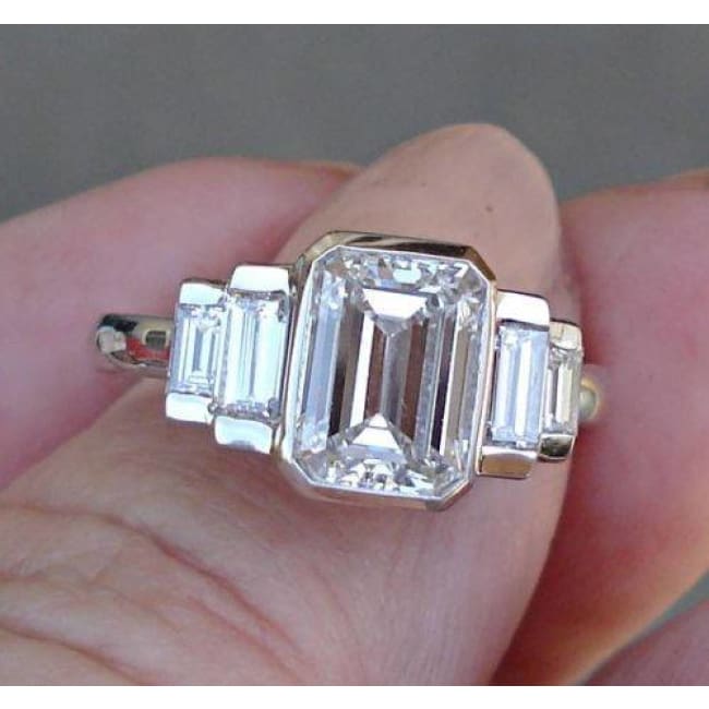 emerald cut with baguettes