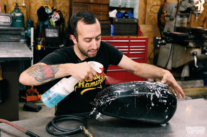 How-To-Pressure-Test-a-Motorcycle-Gas-Tank-15