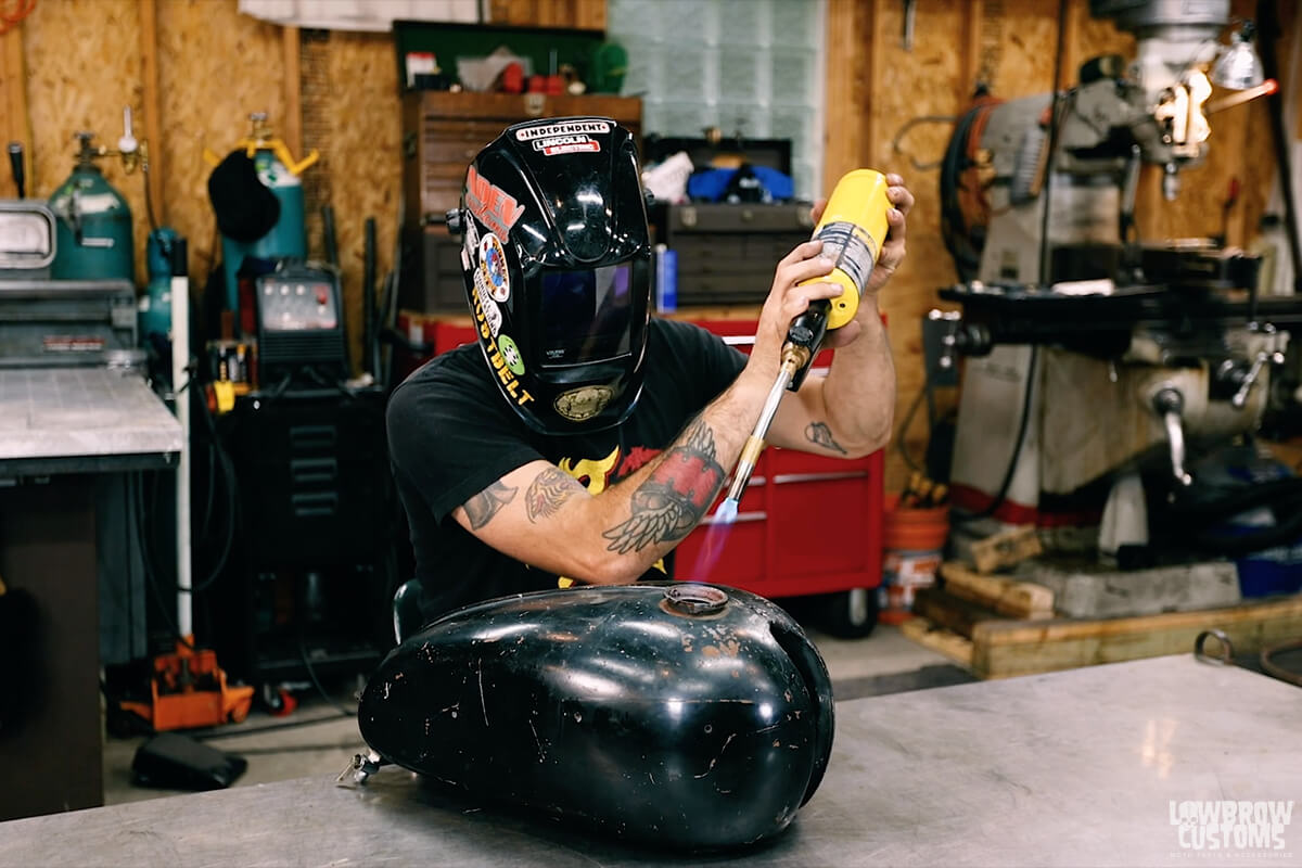 How-To-Pressure-Test-a-Motorcycle-Gas-Tank-9