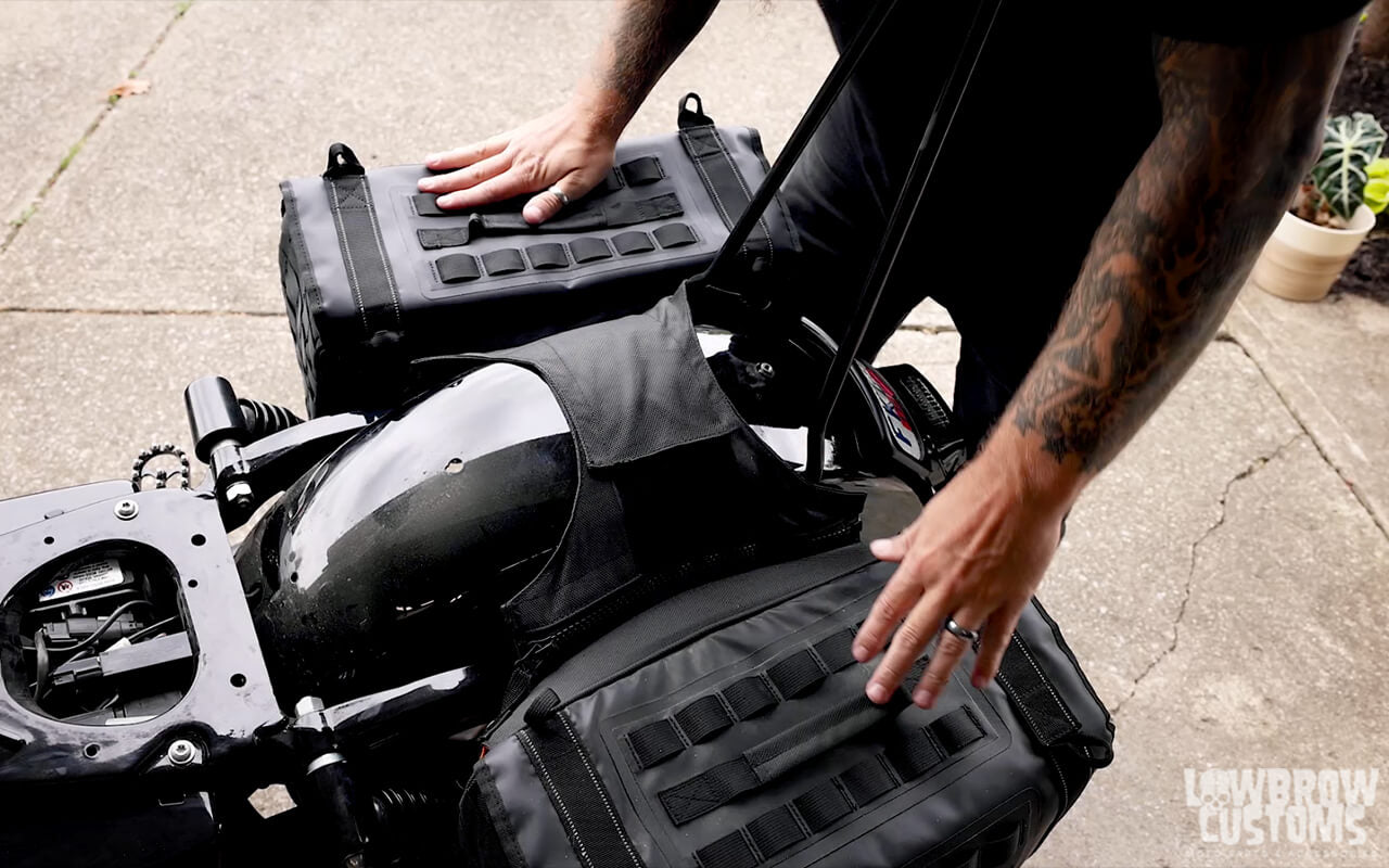 How To Install Biltwell's Exfil Motorcycle Utility Bags On Harley-Davidsons14