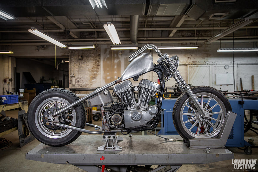 Mikey Revolt's 2000 Harley-Davidson Sportster Chopper-oil tank