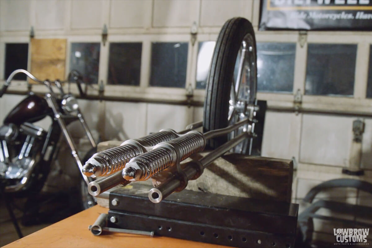VIDEO-Geared Science - Ian Olsen's Harley-Davidson Shovelhead Build Part 2 - The Mock Up & Idea Stage-5