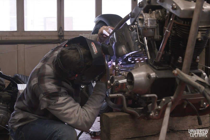Video-How to Install a Lowbrow Customs Manta Ray Fender - Ian’s Harley-Davidson Shovelhead Build Part 4 Geared Science-21