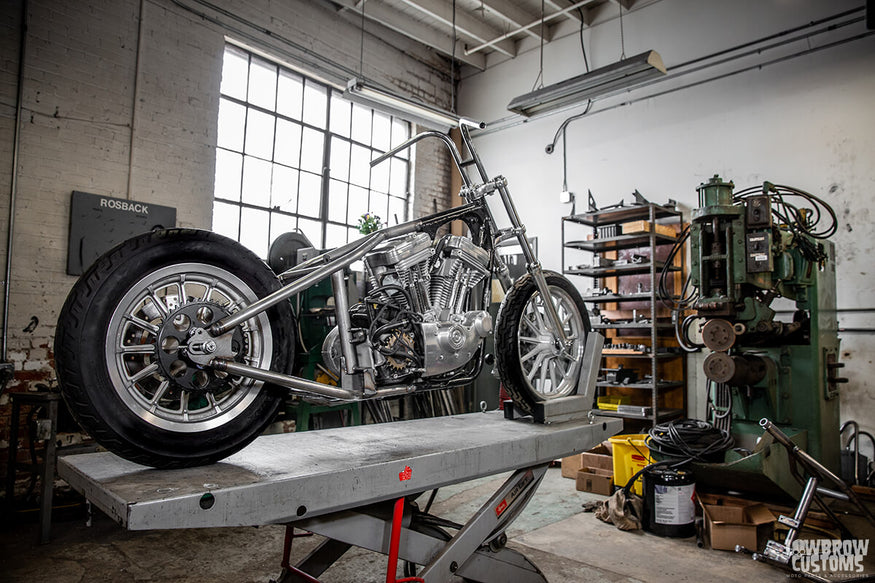 Hardtail complete and the engine back in the custom 2000 Sportster