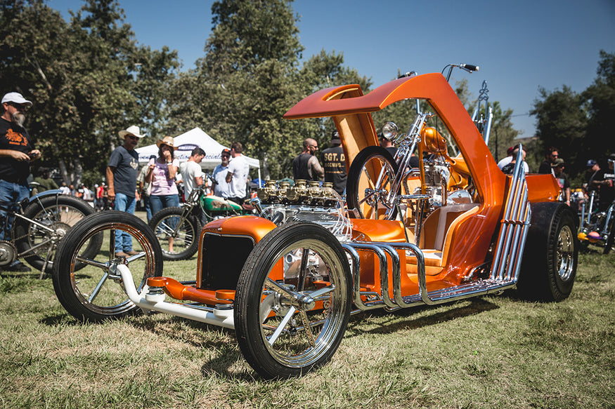 Last but certainly not least Dalton Walker's insane Classic car Triumph combo. This turned more heads then any other thing in the show. All I can think to myself every time I look at is, "How did he have enough time do all this?".  The fabrication, the perfect lines and the design were all flawless. Born Free 8