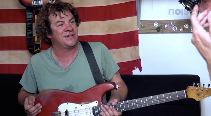 Dean Ween teaches guitar lessons