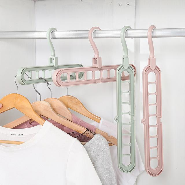 Magic Clothes Hanger