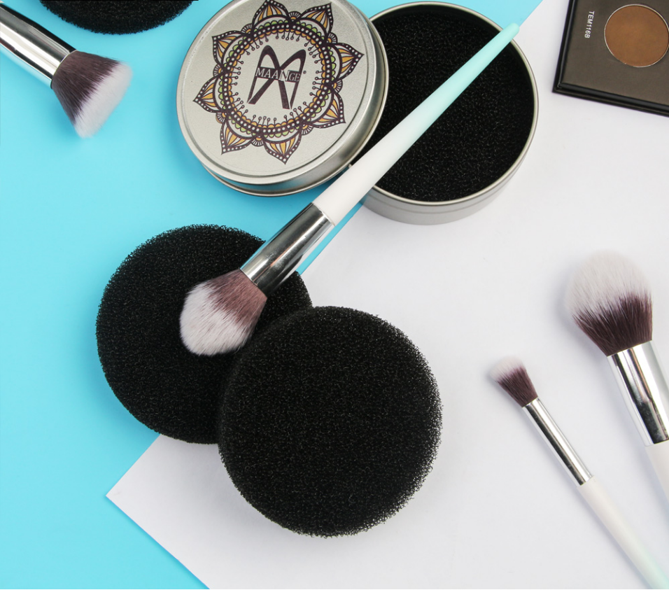 Cosmetic Makeup Brush Cleaner - Sponge  Powder Remover  Clean Kits