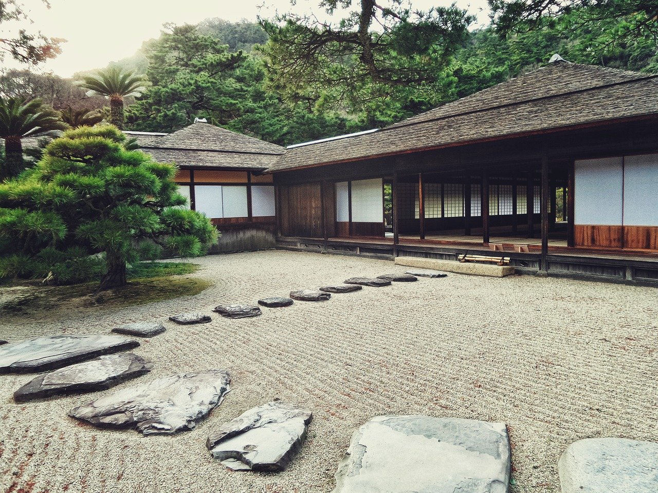 Aménager un jardin zen pour se détendre