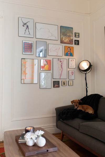 At Home with the Stella Team: Apartment Tour Alexx Duvall