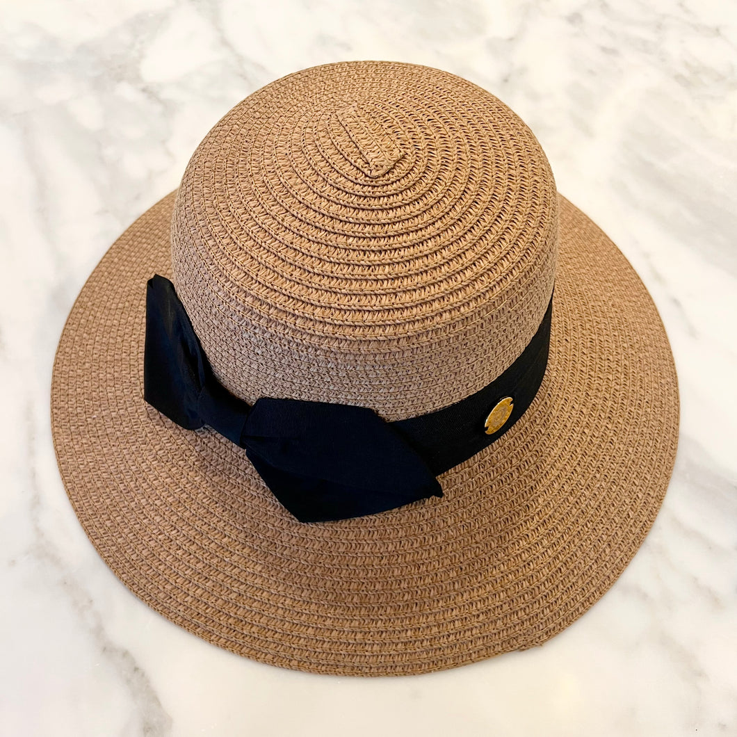 straw hat black bow