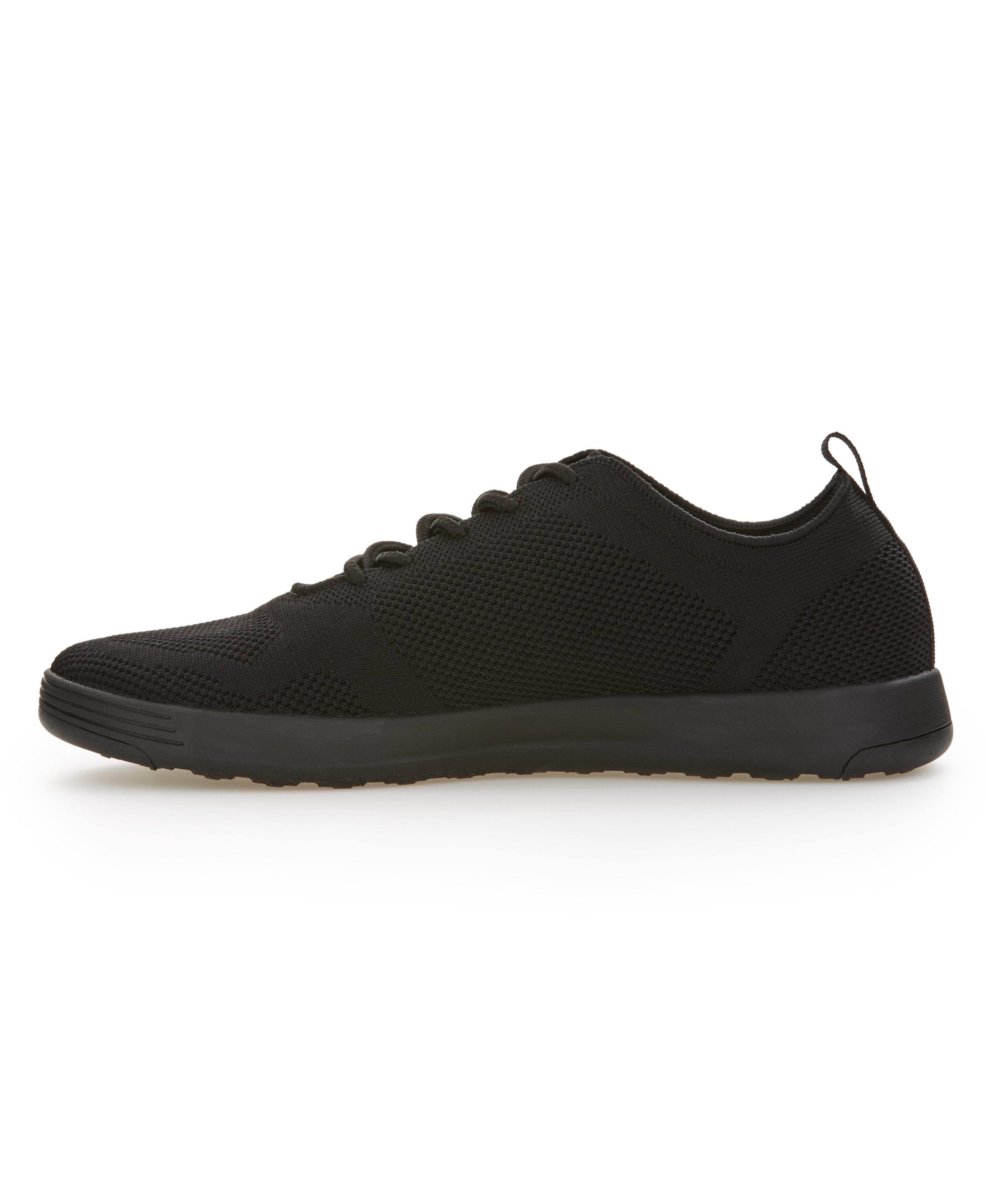 Tread Sneaker | Perry Ellis