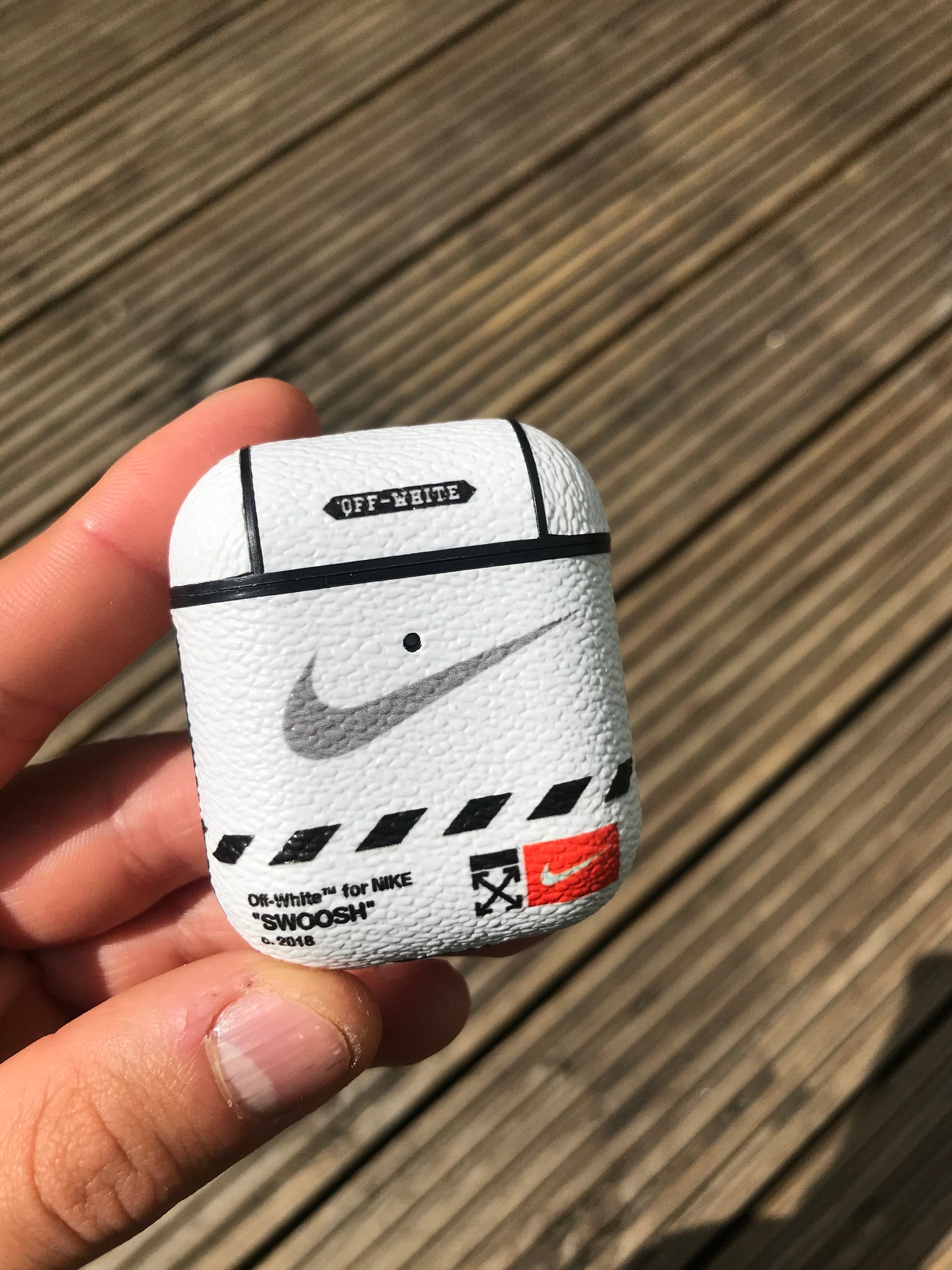 off white nike airpod case