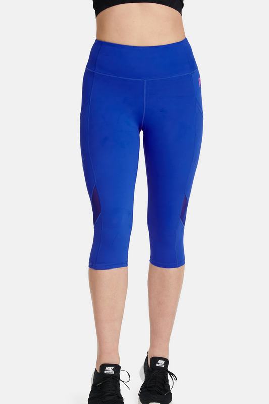 Sports Leggings With Deep Side Pockets in Black