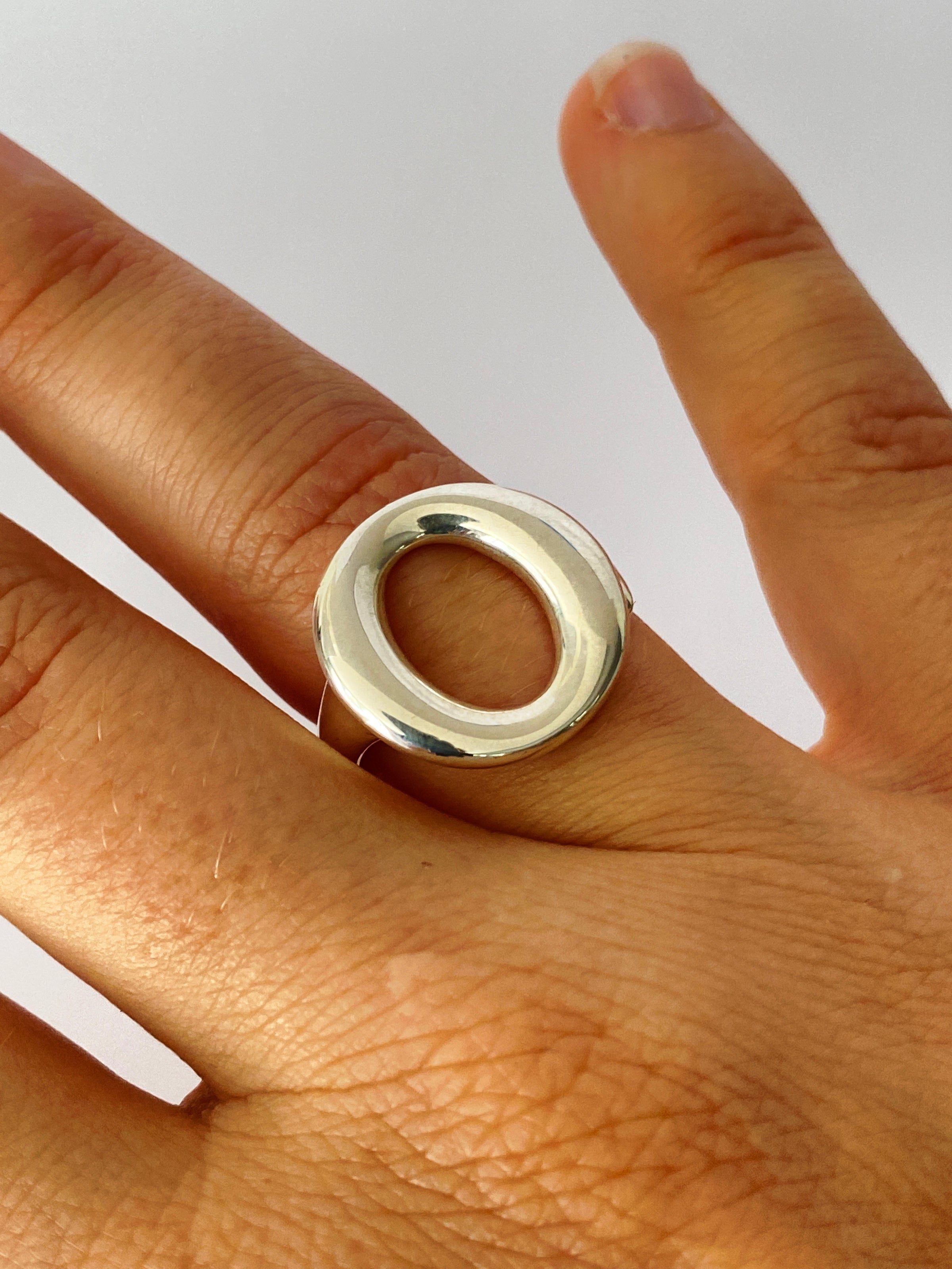 sevillana ring