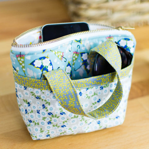 Tiny Bag by Sew Can She