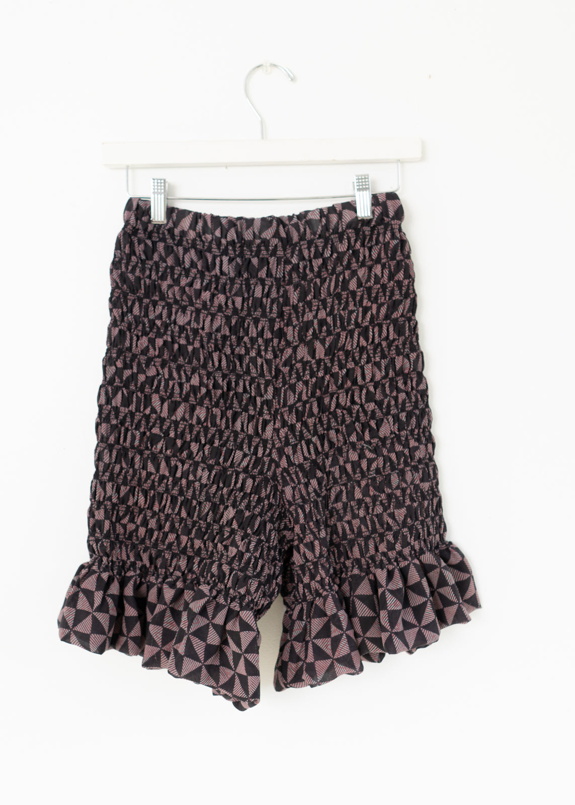 Rara Ruffle Shorts -Black Silk Triangles