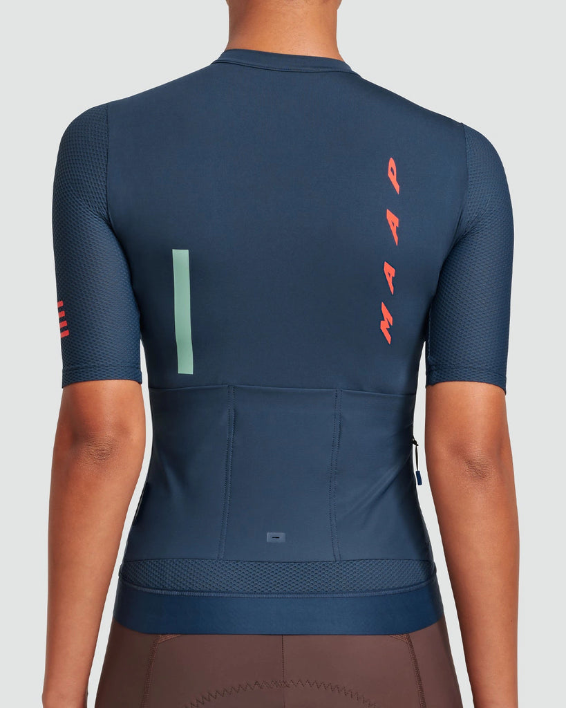 MAAP Women's Evade Pro Base LS Jersey 2.0 | Copenhagen Cycling Club