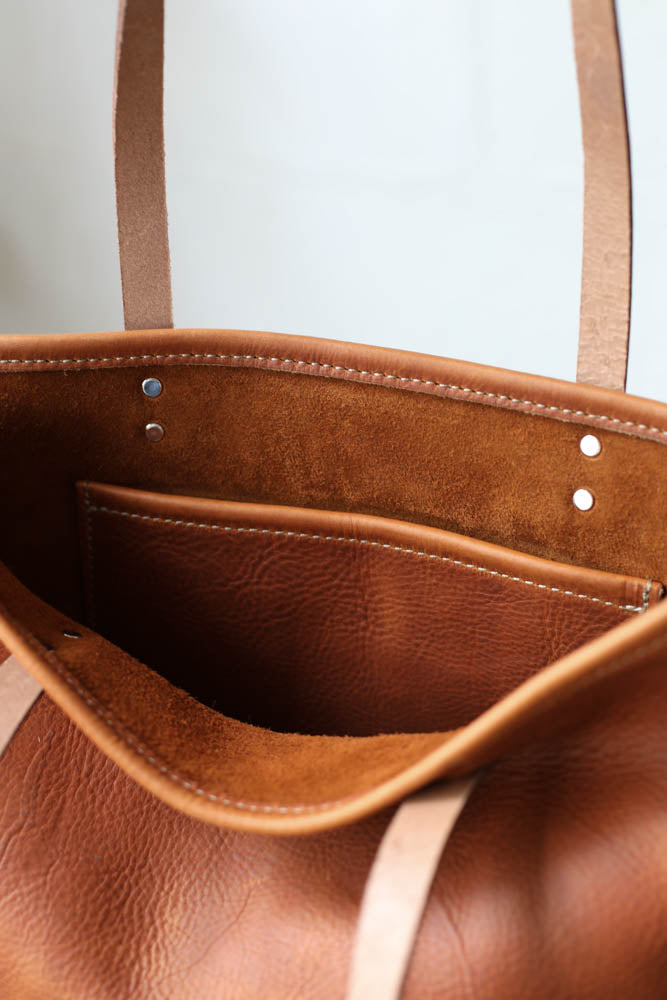 brown leather tote bag