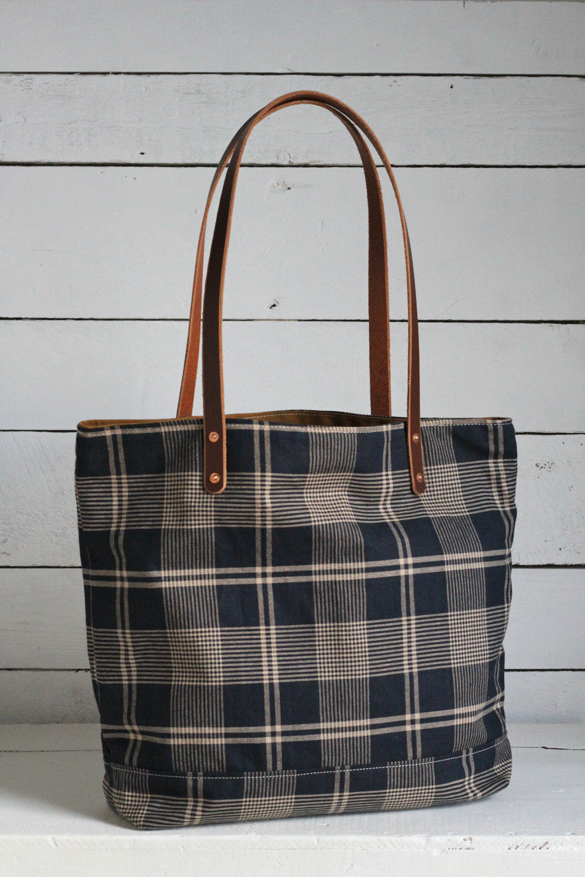 Deadstock Navy Plaid Tote Bag – FORESTBOUND