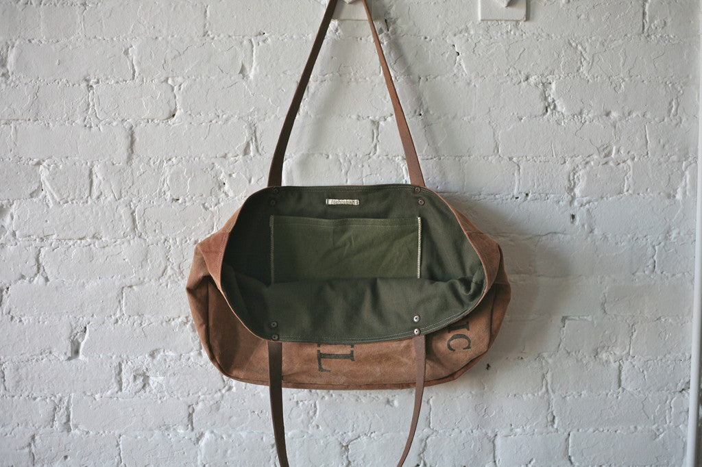 1950's era Canvas Carryall - SOLD – FORESTBOUND