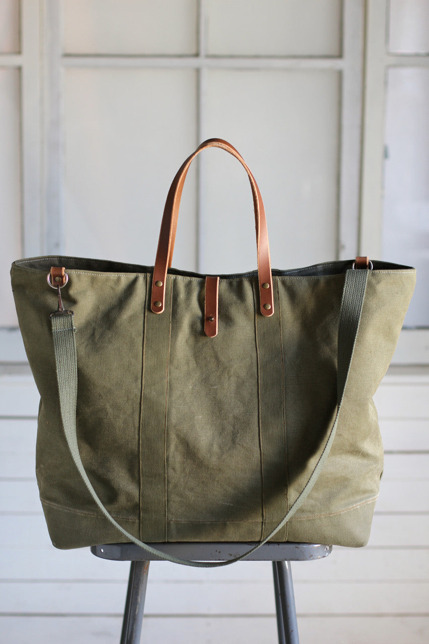 Extra Large 1940's era Canvas Travel Bag – FORESTBOUND