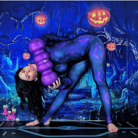 Put on your best Halloween costume and pose with your Rollga foam roller to get a free micro hand and foot roller