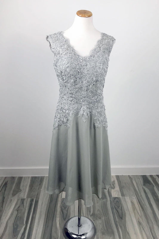 Gray Tea Length Lace Mother of Bride Groom Dress | XH1005