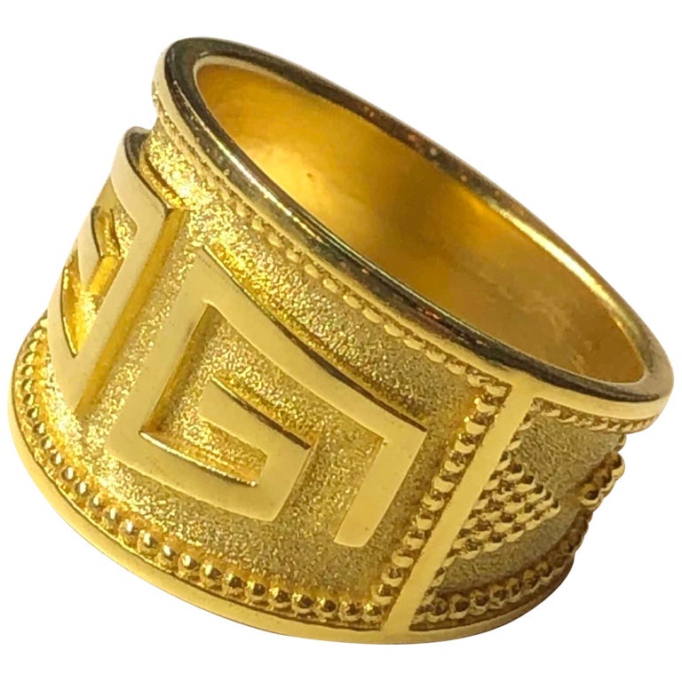 18 Karat Yellow Gold Greek Key Design Ring – georgioscollections