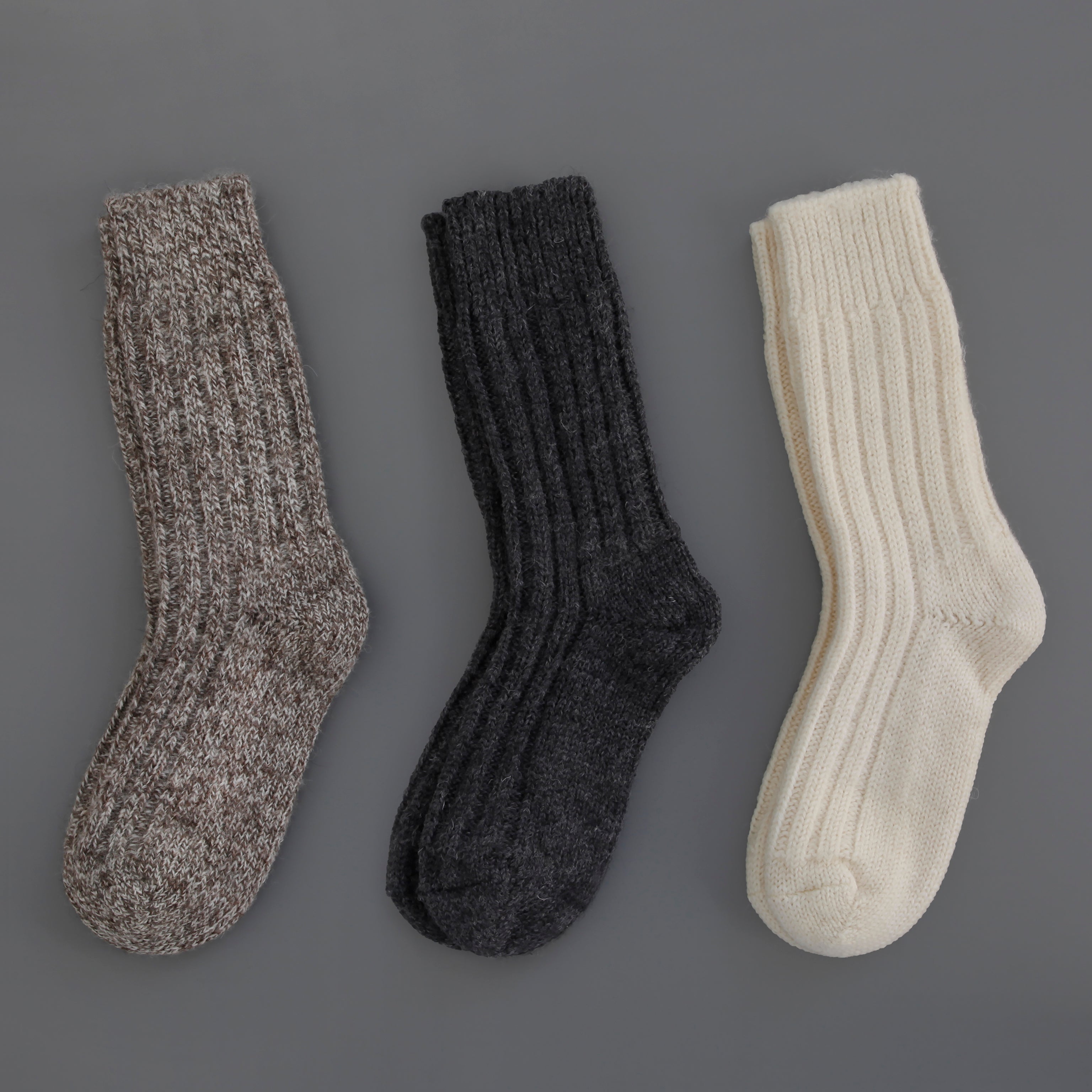 Natural Wool Socks | LABOUR AND WAIT