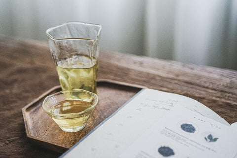 teaCLUB | Wenshan baozhong oolong tea leaves and liquor | Tea Tasting Journal | Plantation by teakha