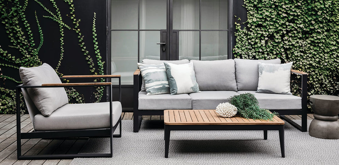 mid century modern outdoor patio