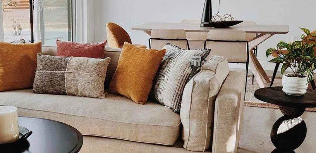 fall colors in a cozy living and dining room combo