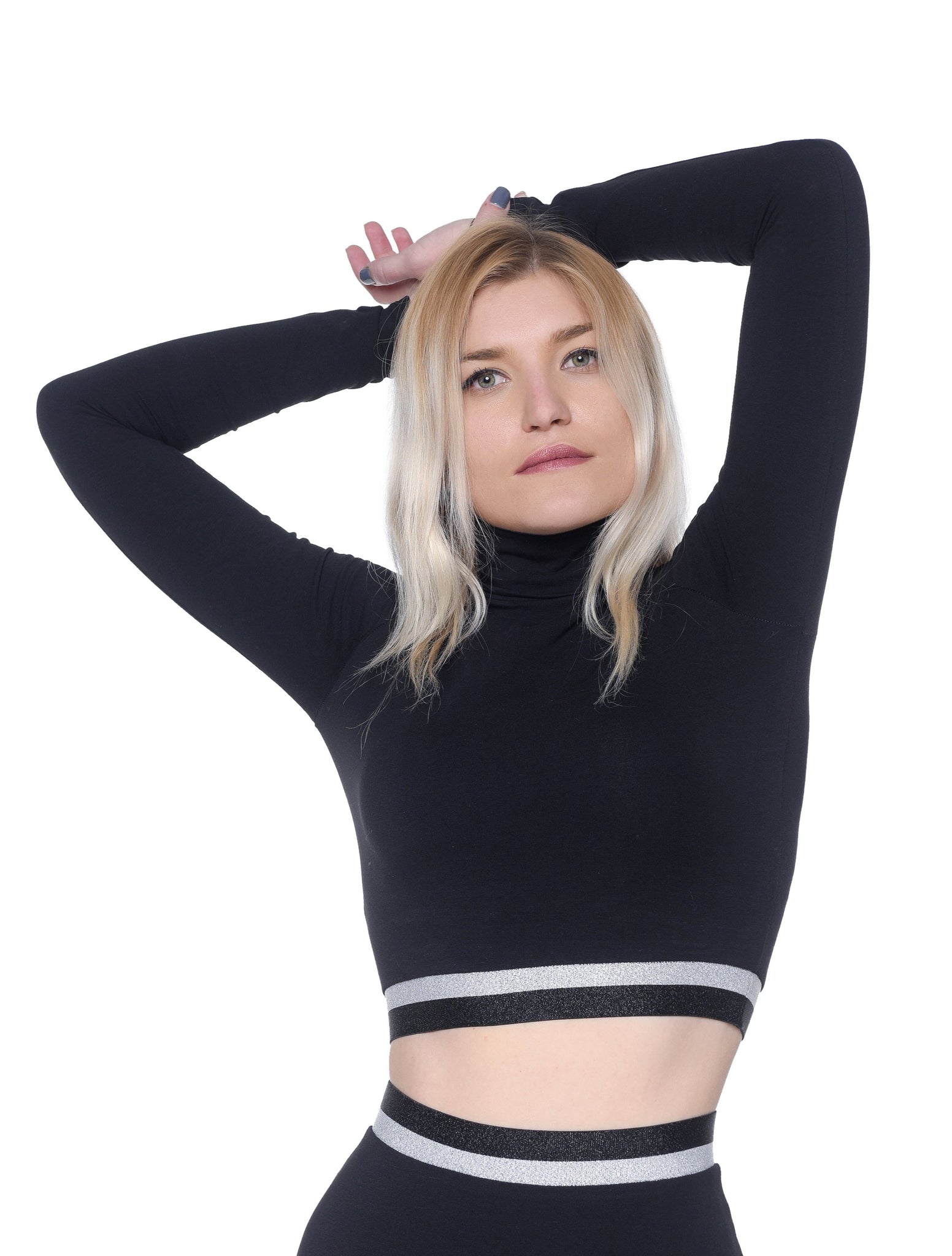 black cotton crop top