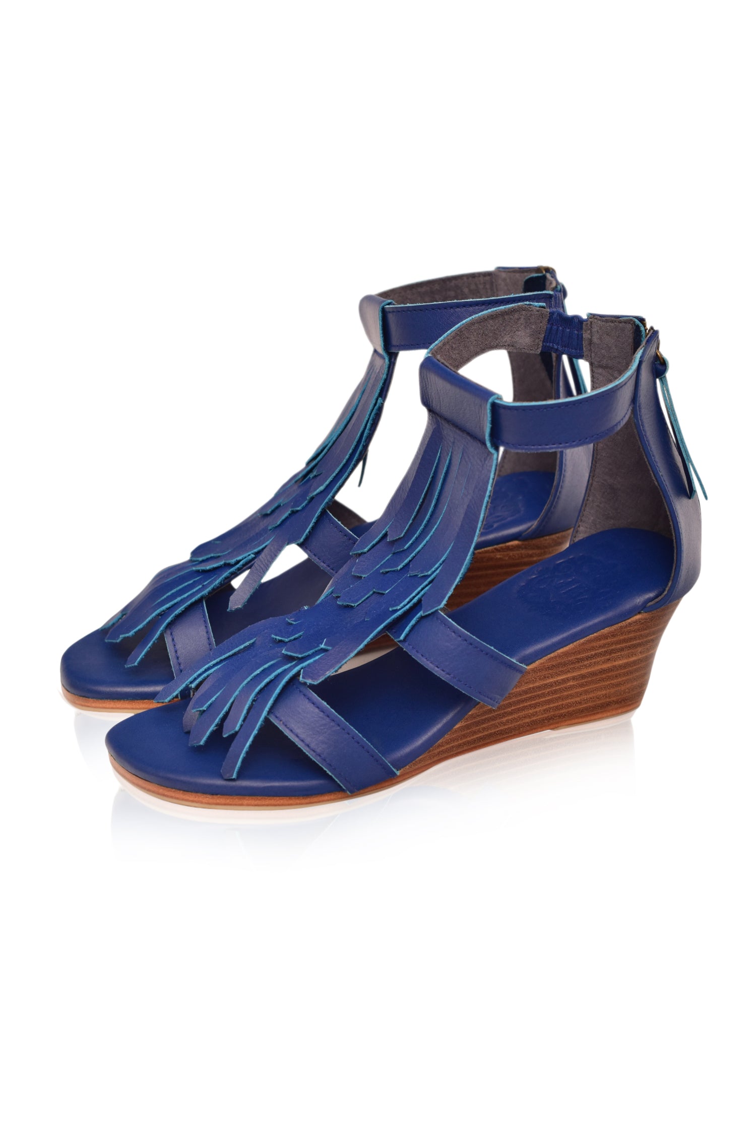 fly blue sandals
