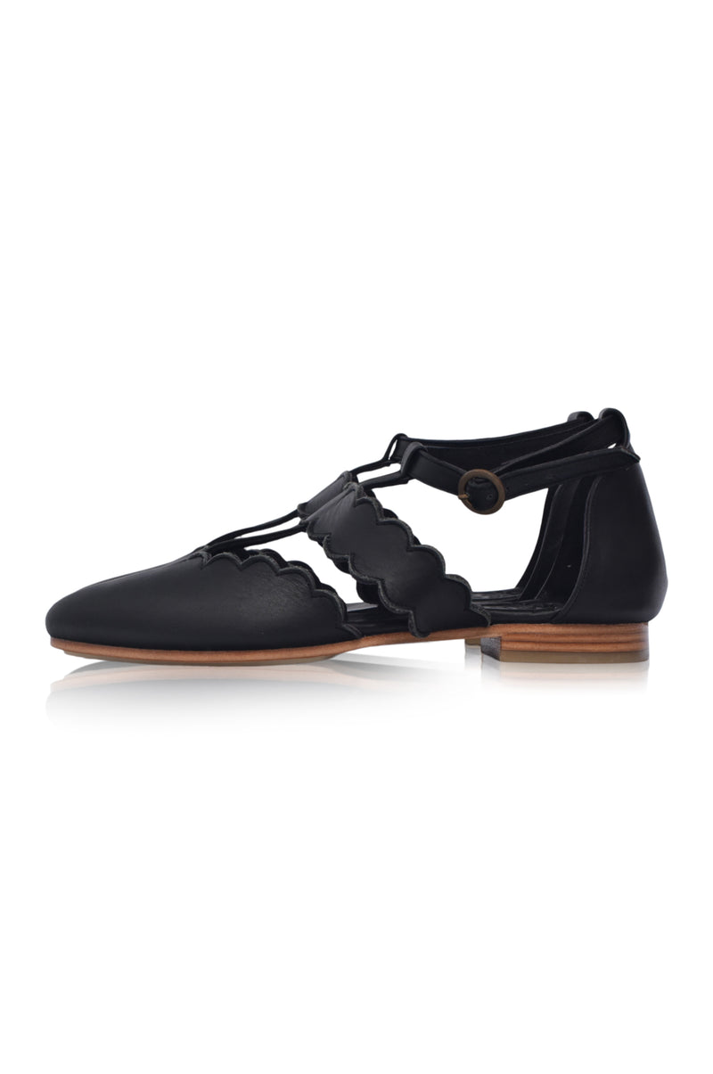 Gardenia Pointy Toe Leather Flats